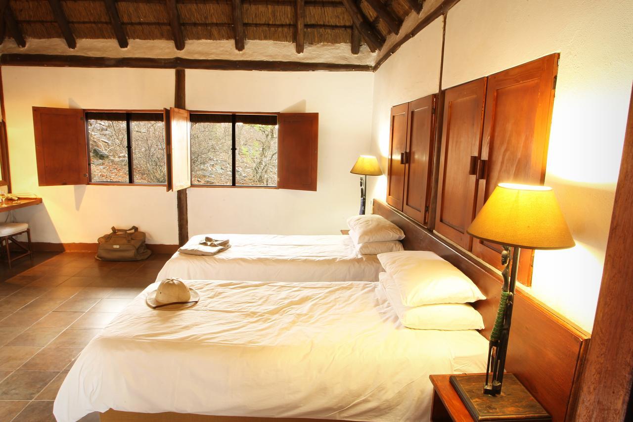 Nkwazi Lake Lodge Понгола Экстерьер фото